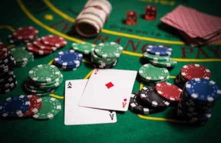 z777 platform showing recent win highlights across slots and live casino for Filipino players